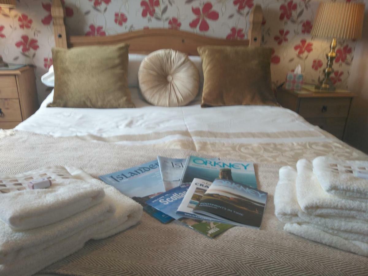 Ayre Of Cara Bed & Breakfast Pierowall Zewnętrze zdjęcie